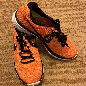 GUC Nike Flynknit Lunar Women’s size 6.5